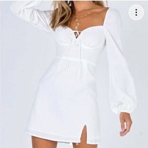 Princess Polly white dress size 6 - worn once- selling cause too big